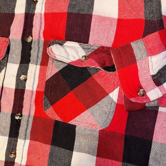 Vintage Deer Creek Red & Black Plaid Long Sleeve Button Up Outdoor Shirt - XL - Picture 4 of 6